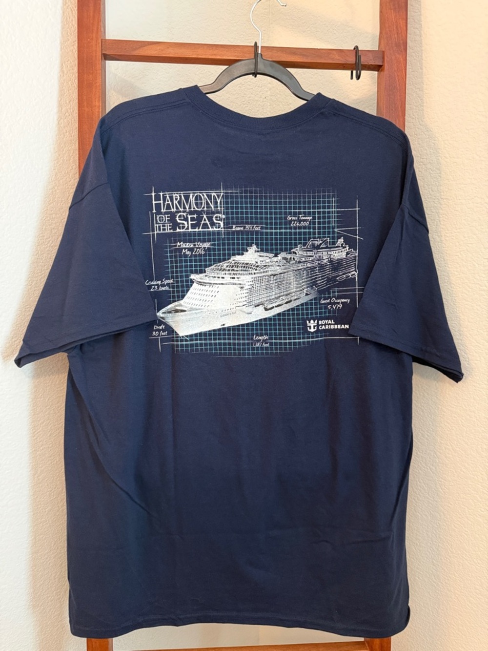 Royal Caribbean Harmony of the Seas Short-Sleeve Graphic Tee Ship Print SIZE XL
